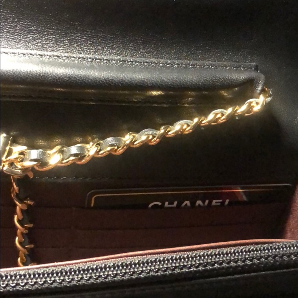 CHANEL WOC - Picture 7 of 16